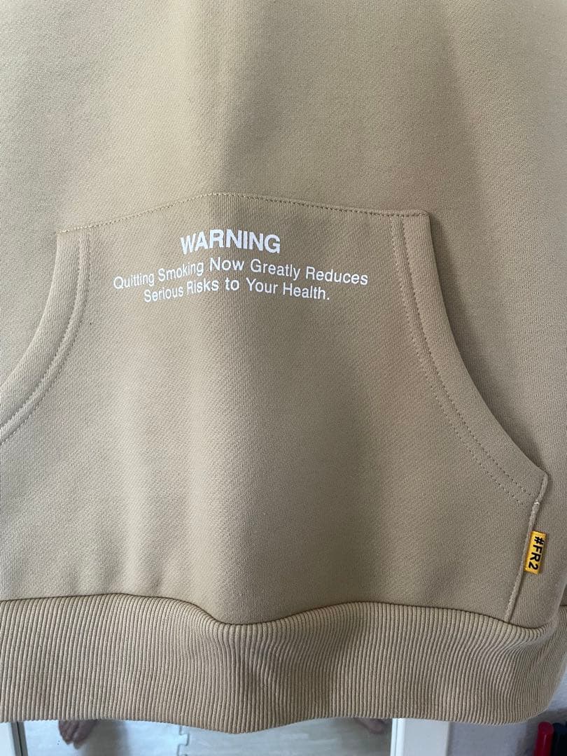 【新品未使用・タグ付き】#FR2 スウェットパーカー/ベージュ/FRC1548