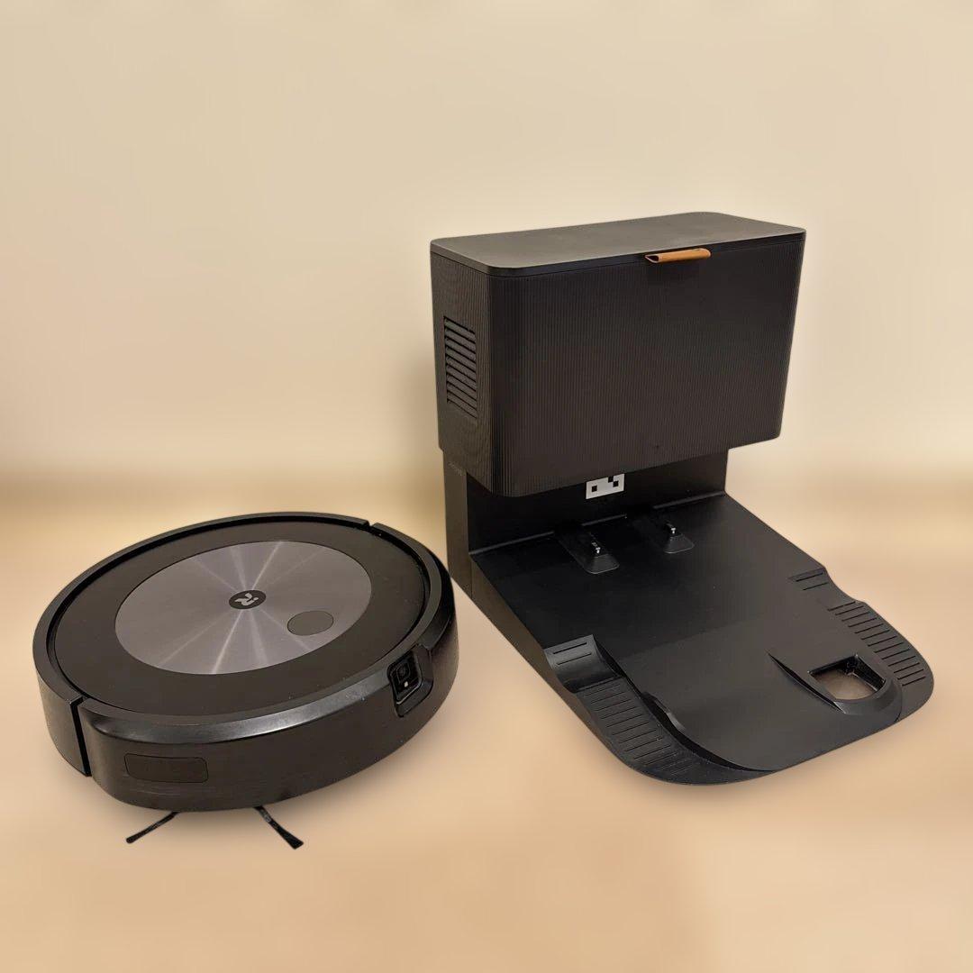 iRobot ルンバ j7+ クリーンベース付き／付属品あり ※要バッテリー交換