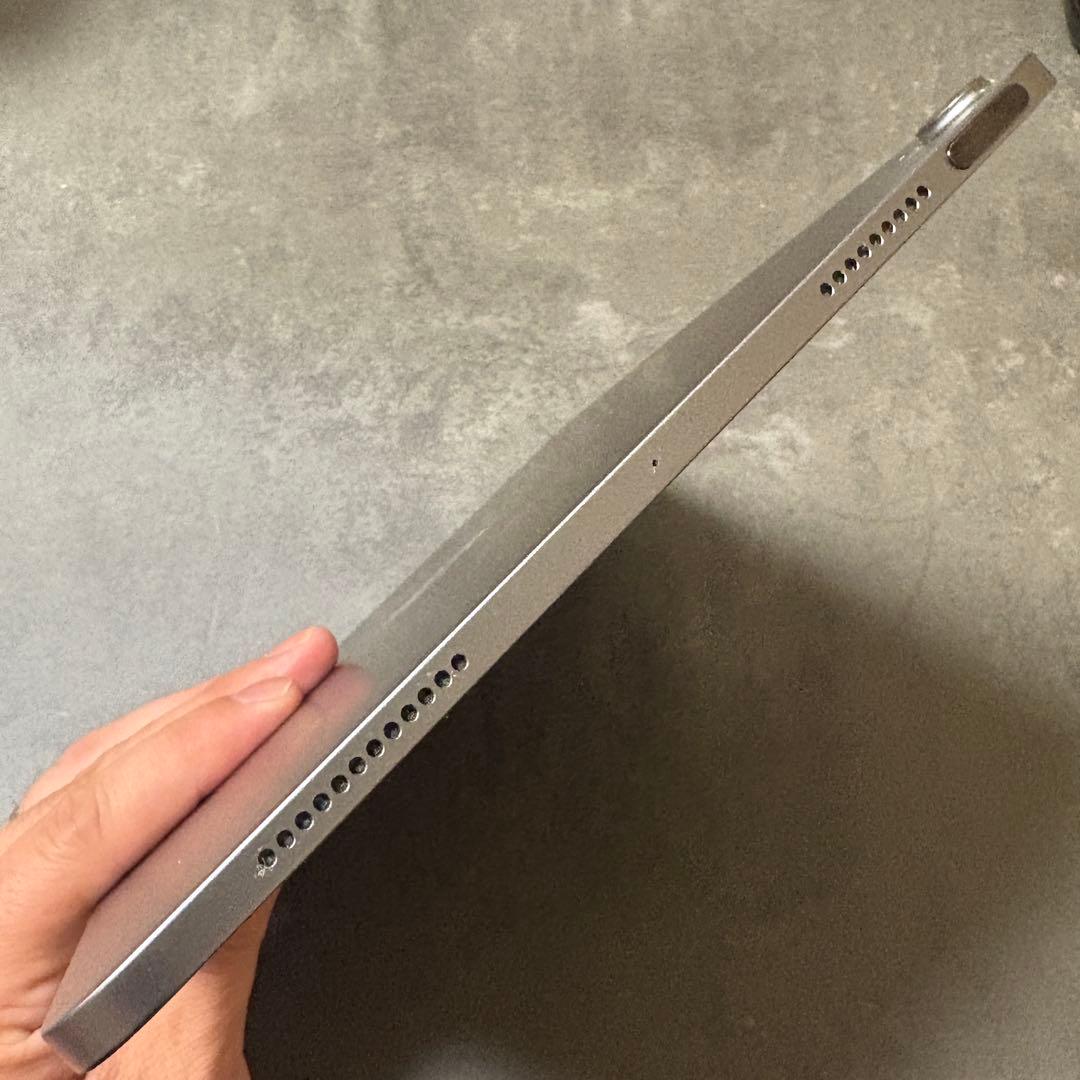 iPad Air 第5世代 Wi-Fiモデル 64GB A2588