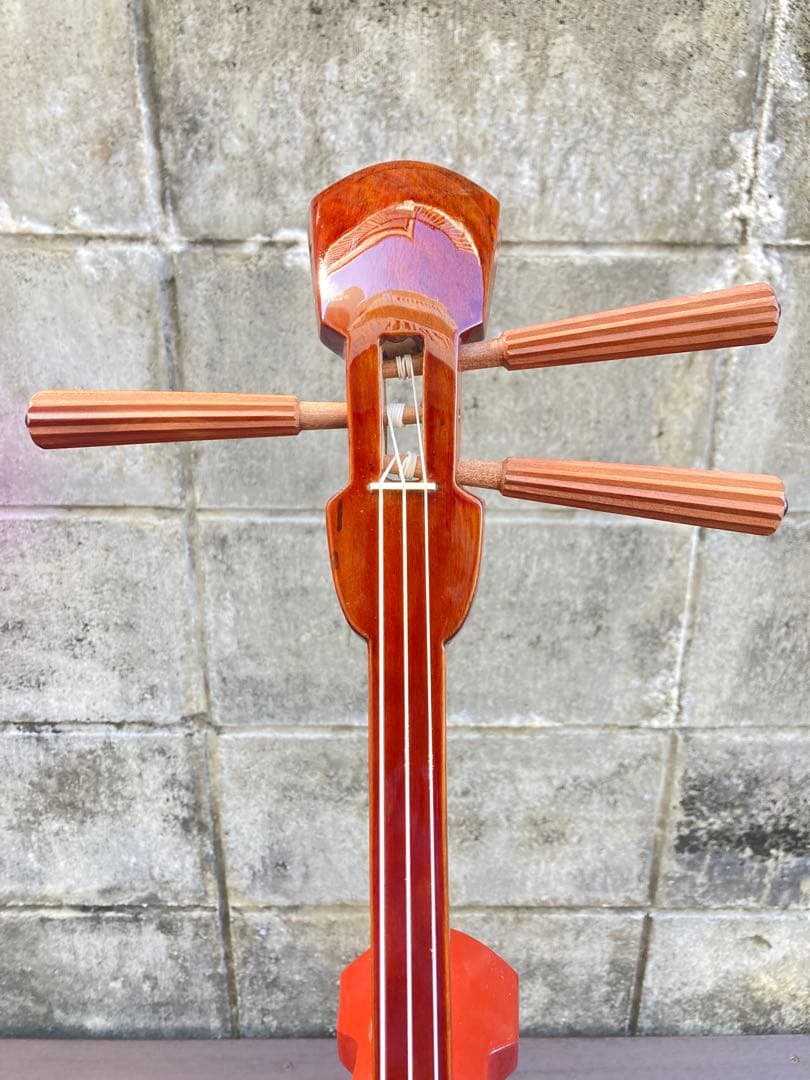 て*や様 三線　本皮　ゆし木　ユナー