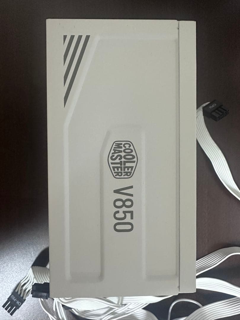 Cooler Master V850 GOLD V2 / 850W 電源ユニット