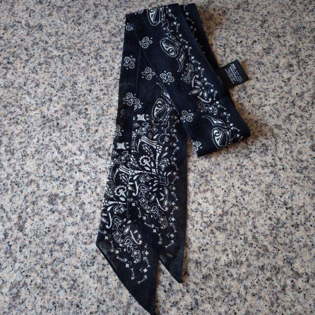 サンローランパリ ケリングタグ付きバンダナ柄 ブラック イタリア製