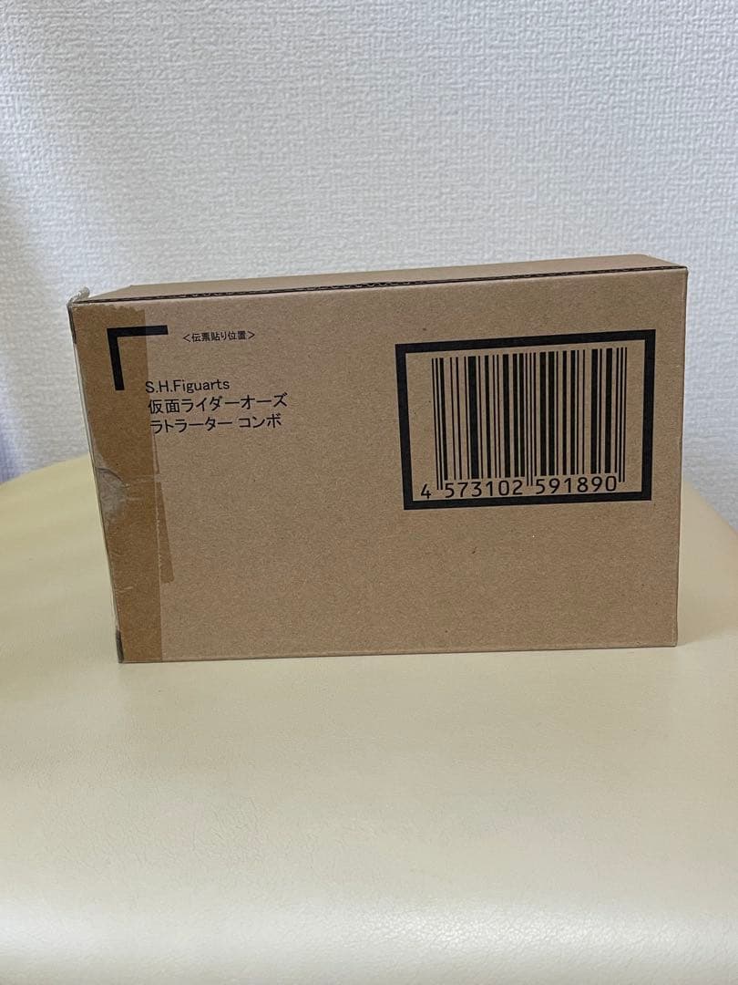 SH Figuarts 仮面ライダーオーズ　ラトラーターコンボ