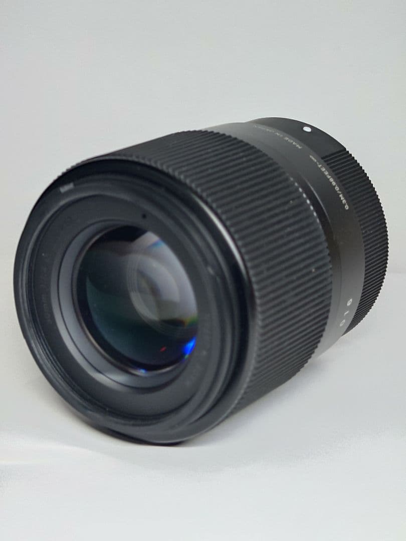 k*k様 SIGMA 30mm F1.4 DC DN 単焦点レンズおまけ付き