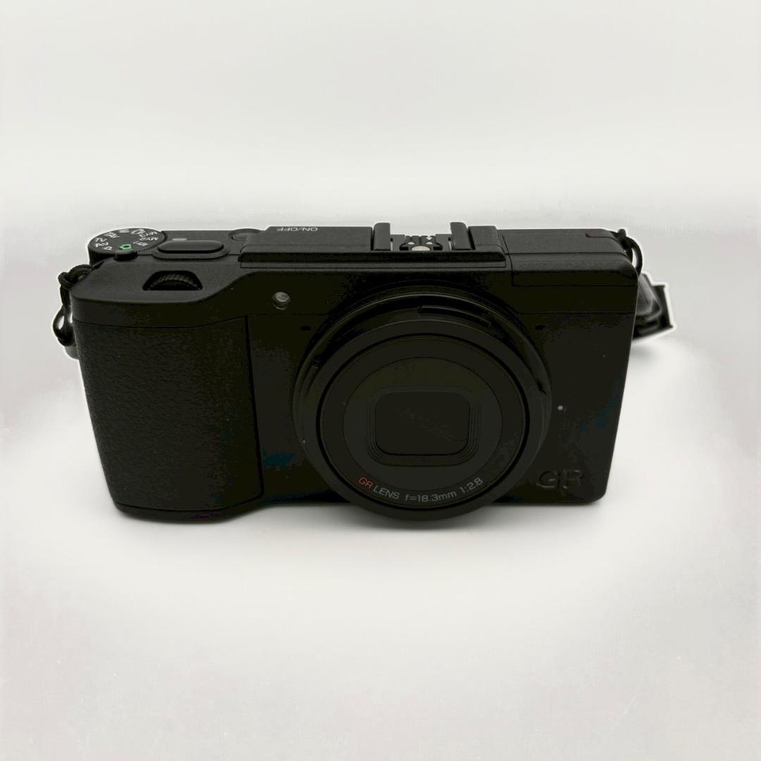 RICOH GRII シャッター回数1294回 フード＆アダプターセット