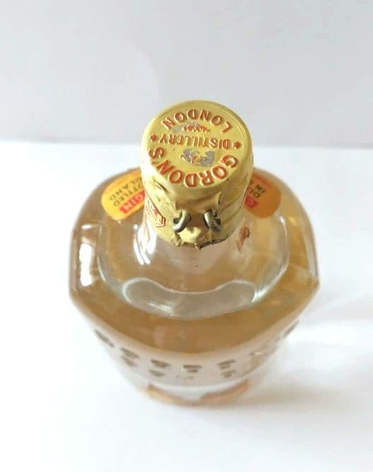 【古酒 箱無し】GORDON’S　DRY　GIN　ゴードン　ドライジン