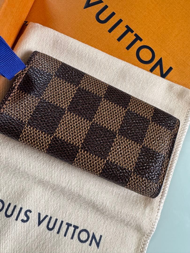 LOUIS VUITTON ルイヴィトン ダミエミュルティクレ４連キーケース