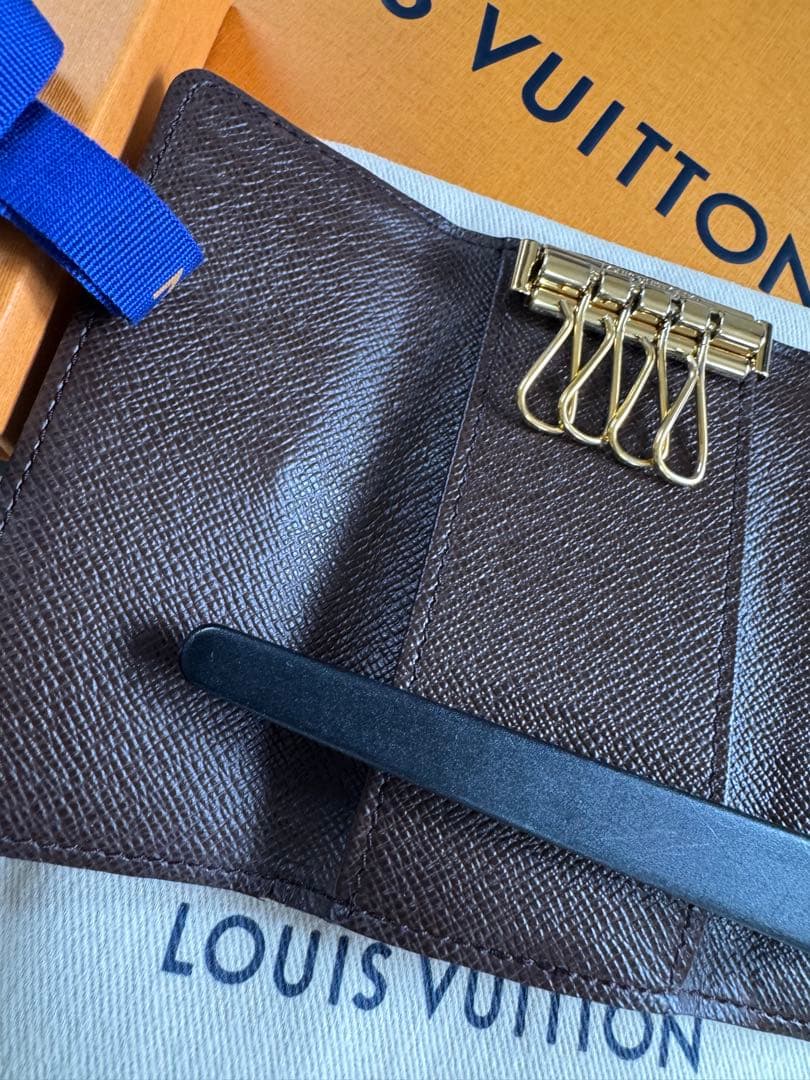 LOUIS VUITTON ルイヴィトン ダミエミュルティクレ４連キーケース