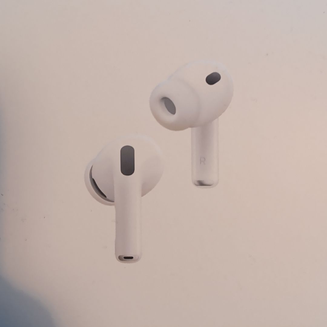新品未開封　AirPods Pro 3 本体