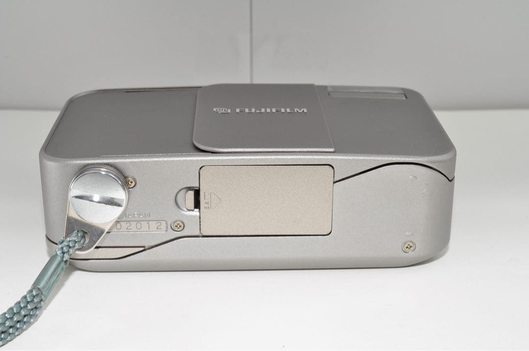 希少⭐︎美品　FUJIFILM フジフィルム TIARA ティアラ