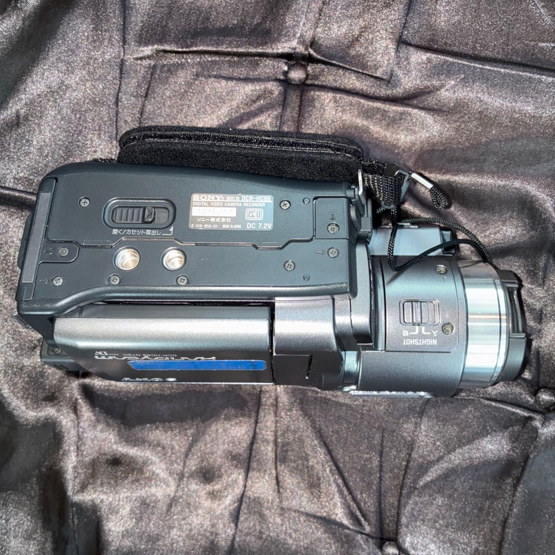 再生・録画可動品　MINI DVSonyビデオカメラ　DCR-HC88