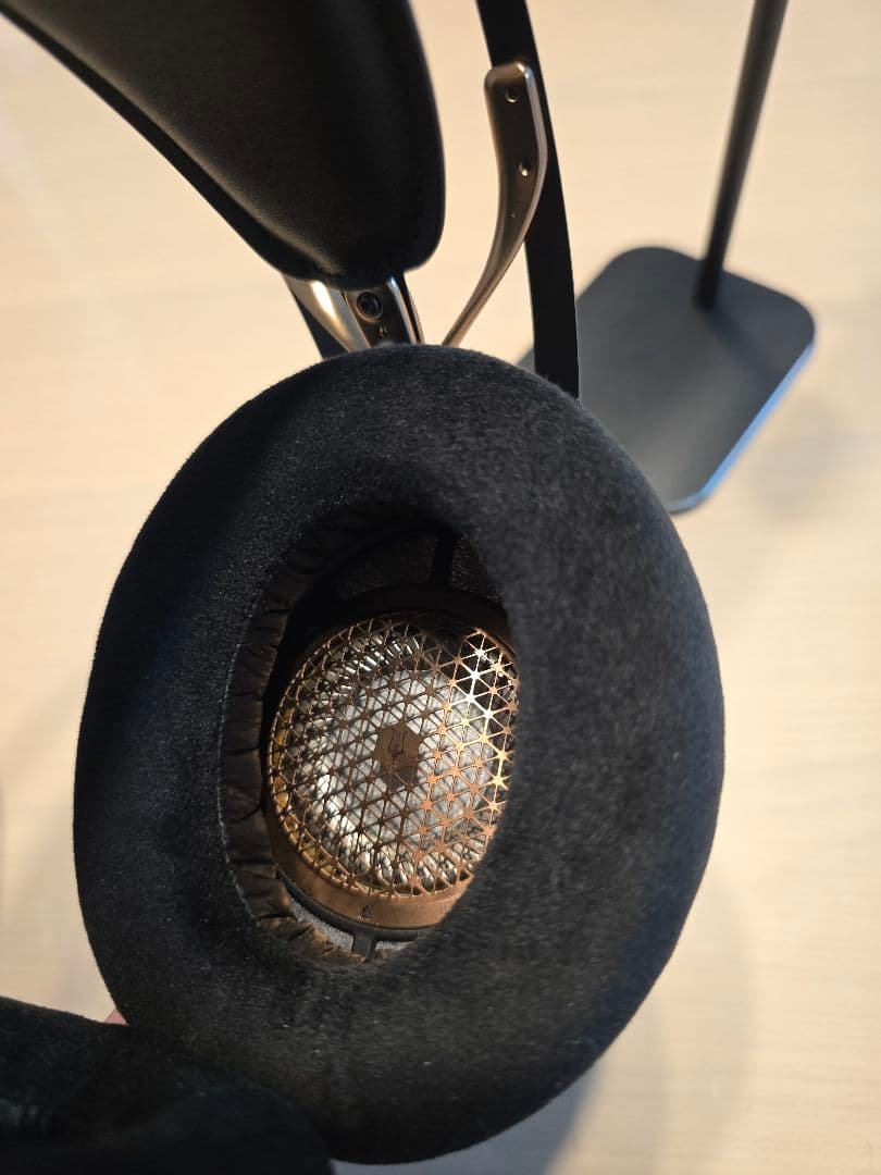 ヘッドホン Meze Audio 109 Pro