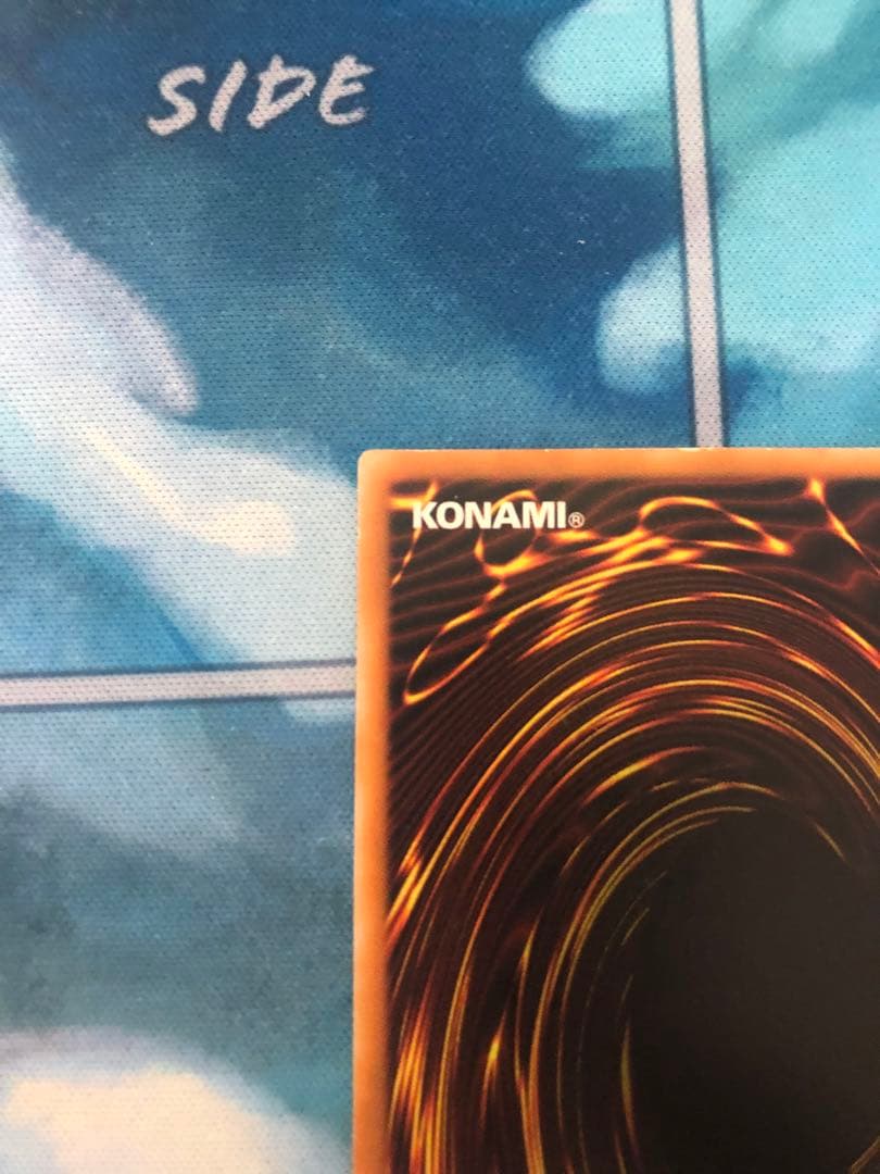 遊戯王 ブラック・マジシャン　レリーフ アルティメットレア