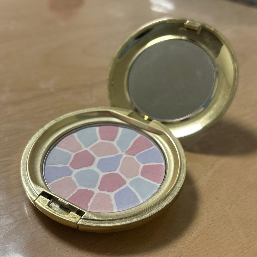 q*i様 エレガンス ラプードル オートニュアンス VIII フェイスパウダー