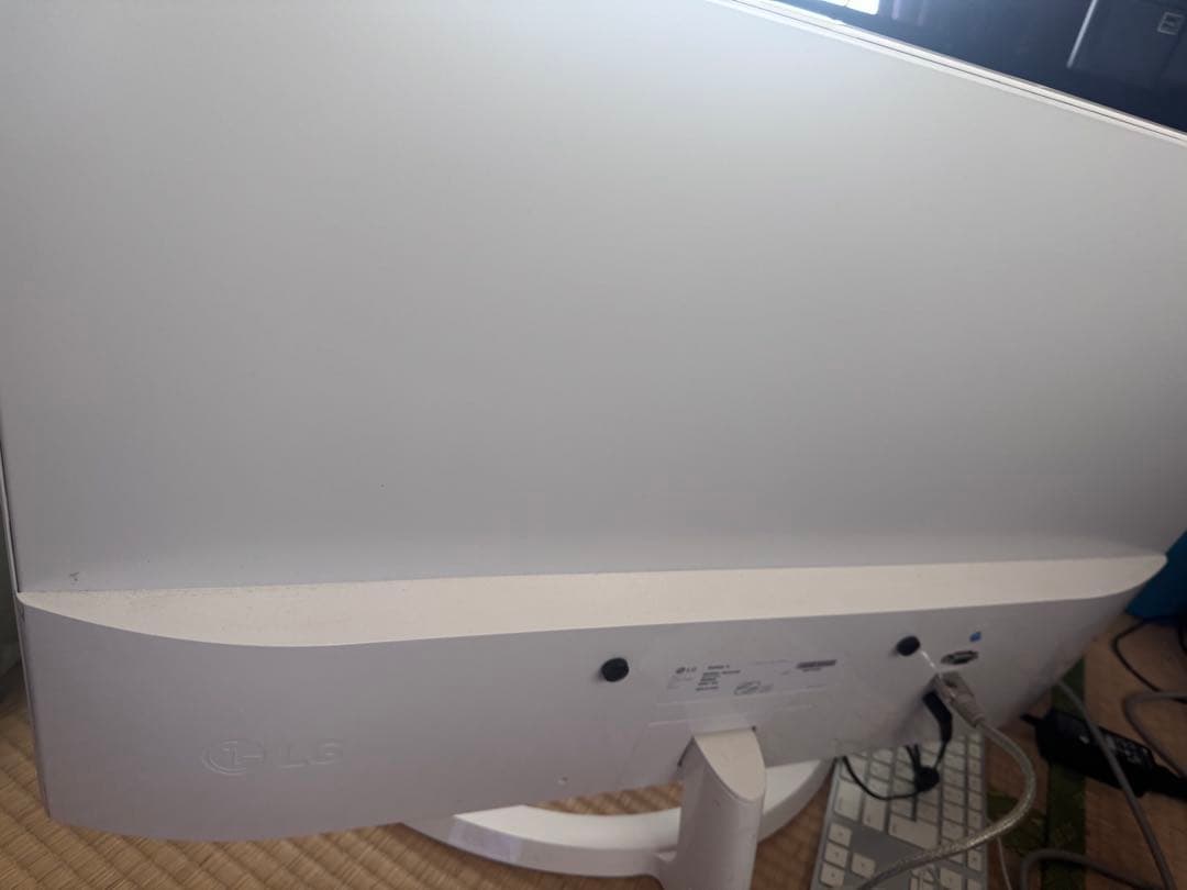 LG 32MP58HQ-W ホワイト モニター