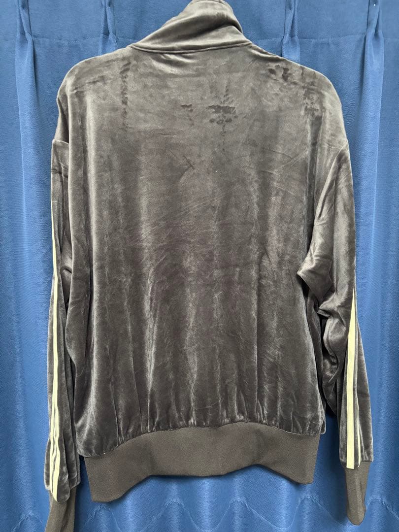 adidas トラックジャケット ベロア FB ブラウン