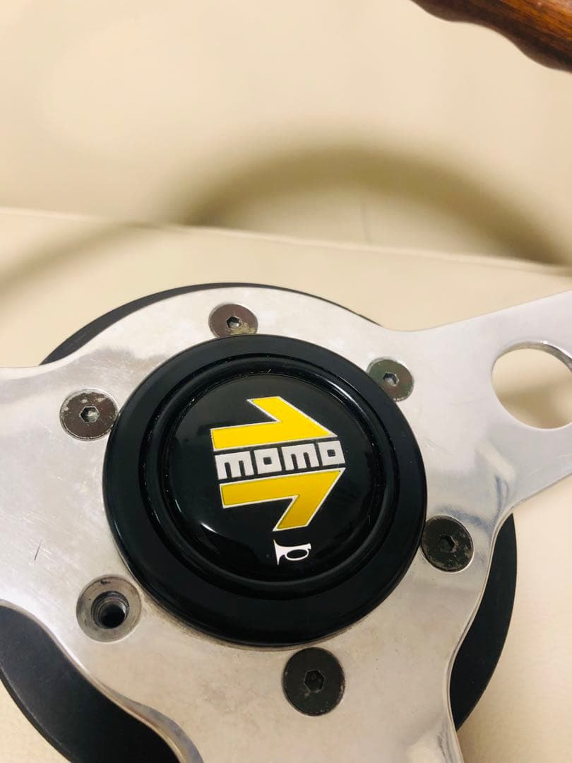 【送料込み】希少　MOMO ウッド ステアリング INDY モモ　ハンドル
