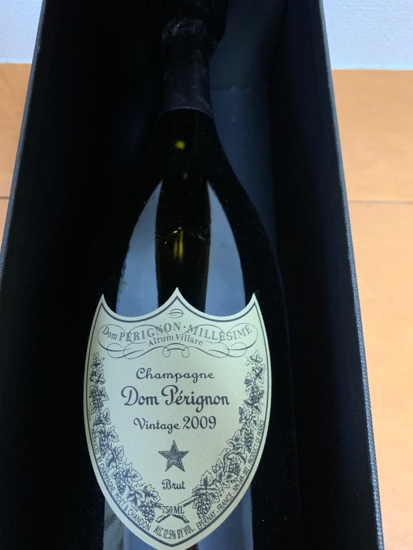 ドン・ペリニヨン（白）2009年／750ml [ボックス付]のシャンパン