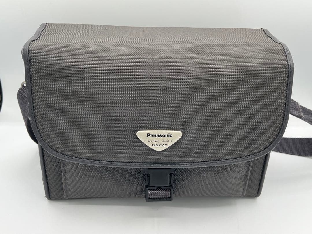 パナソニック　Panasonic　デジカメ　デジタルカメラ　ハンディ　コンパクト