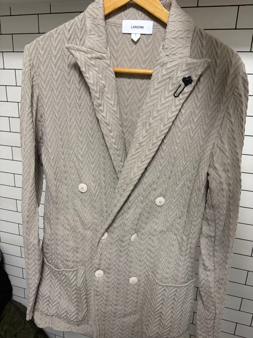 LARDINI ベージュ ダブルブレスト テーラードジャケット