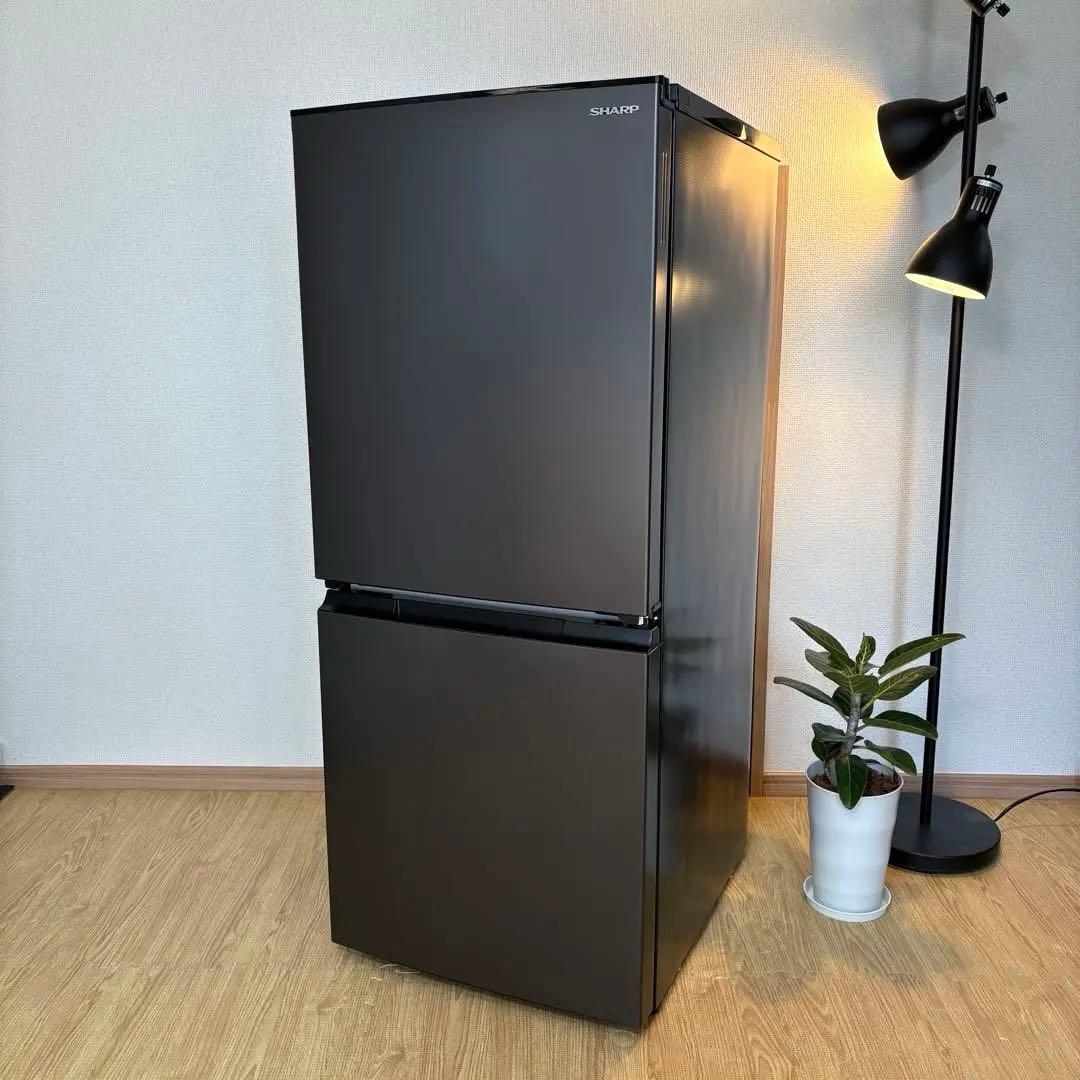 2023年式 冷蔵庫 一人暮らし 単身用 小型 無料保証付き シャープ 美品