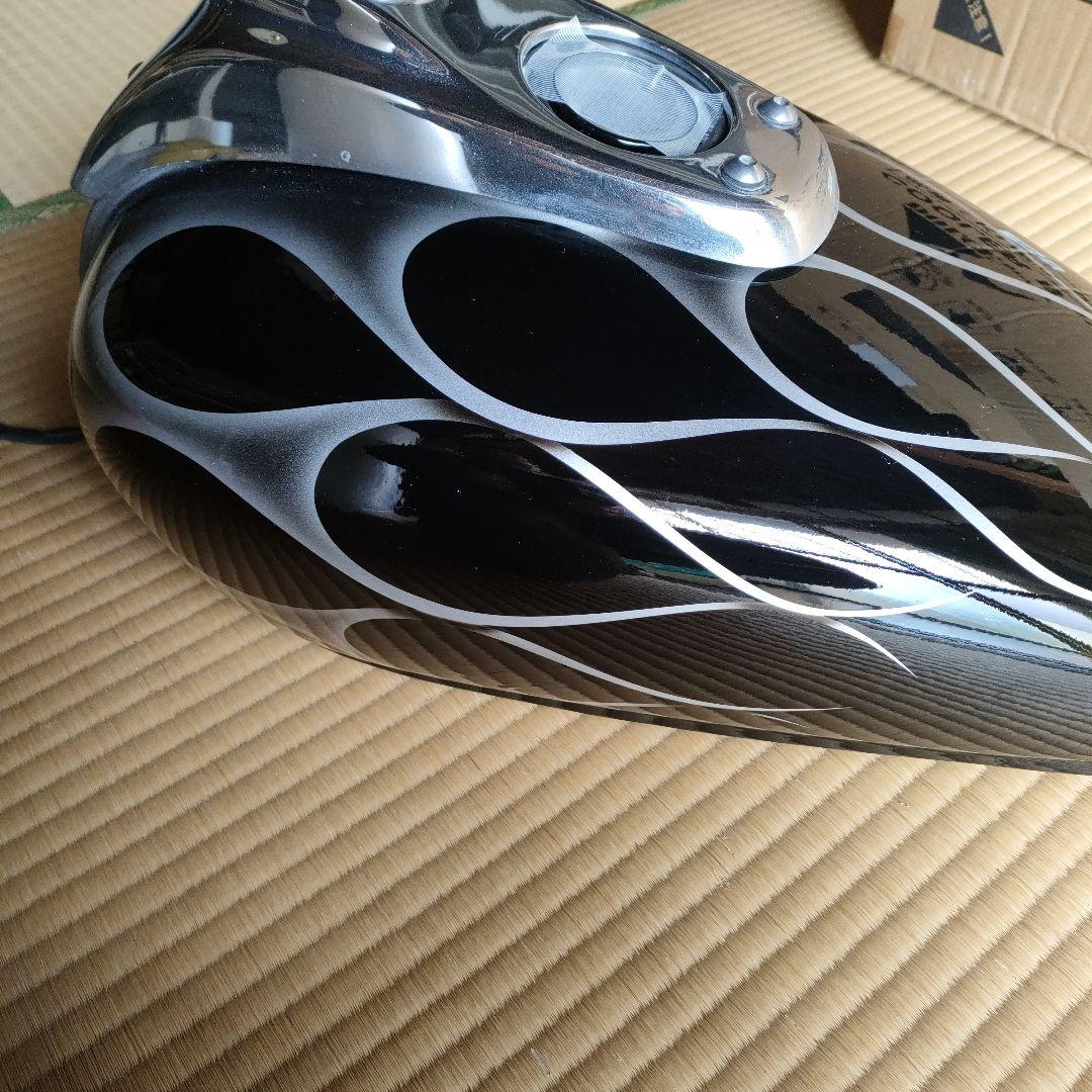 マグナ　50　純正 ガソリンタンク　カスタムペイント