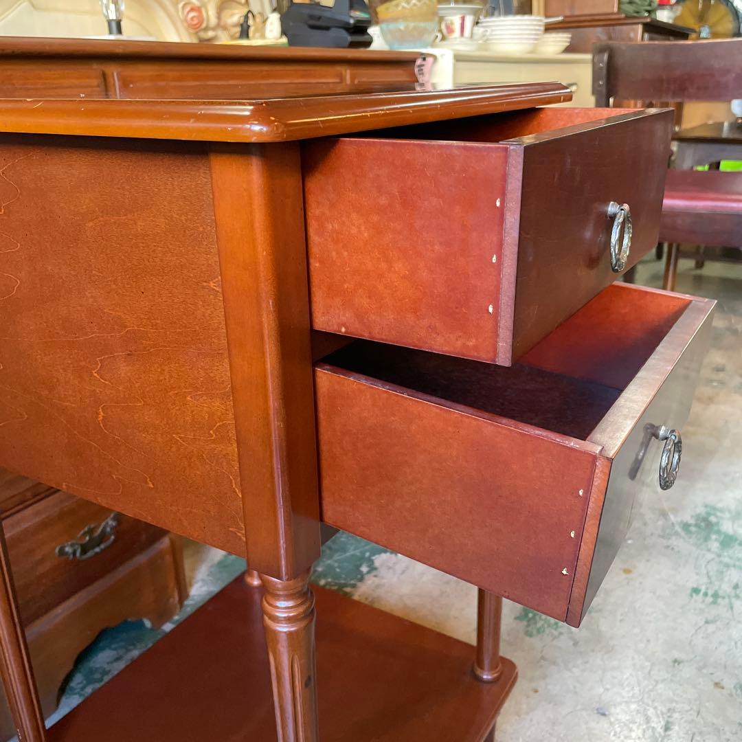 大幅値下げ‼︎ イトキン・英国調・小型キャビネット・花台・ランプ台