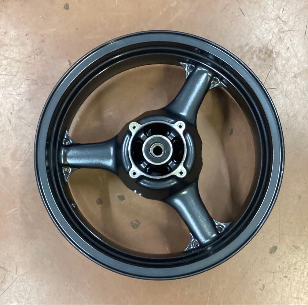 新品未使用 カワサキ ZXR400 純正リアホイール 純正ハブダンパー付