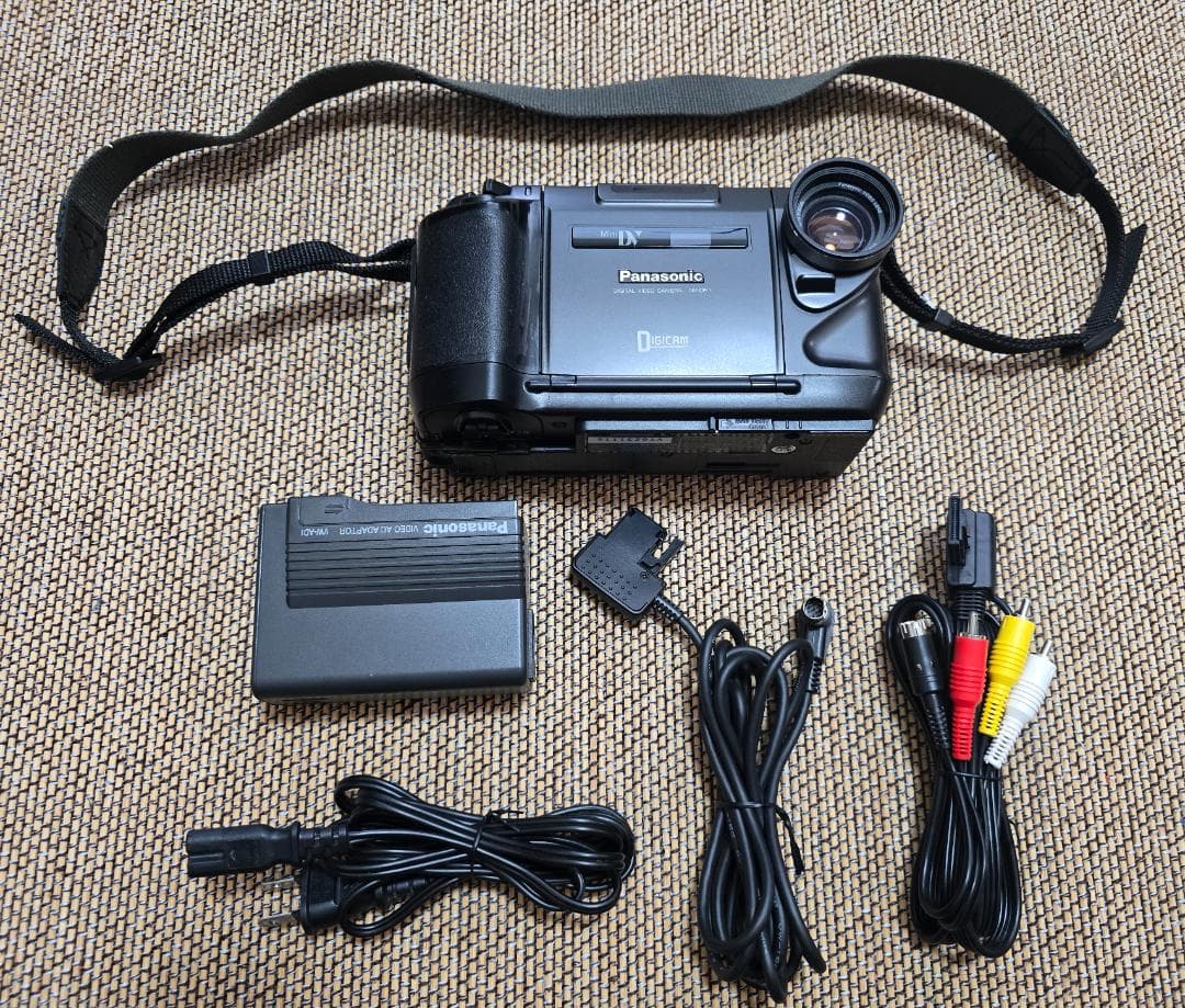 n*o様 録画／再生動作OK Panasonc NV-DR1 ACアダプタ AV