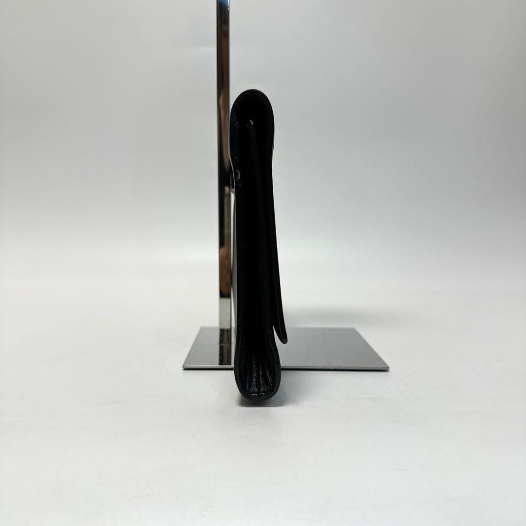 r06【極美品】イヴサンローラン Yライン　レザー　ブラック　クラッチバッグ