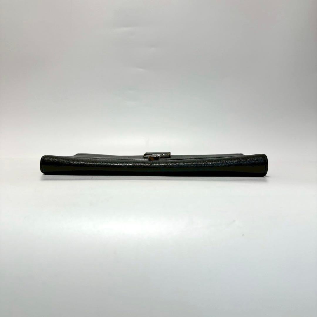 r06【極美品】イヴサンローラン Yライン　レザー　ブラック　クラッチバッグ