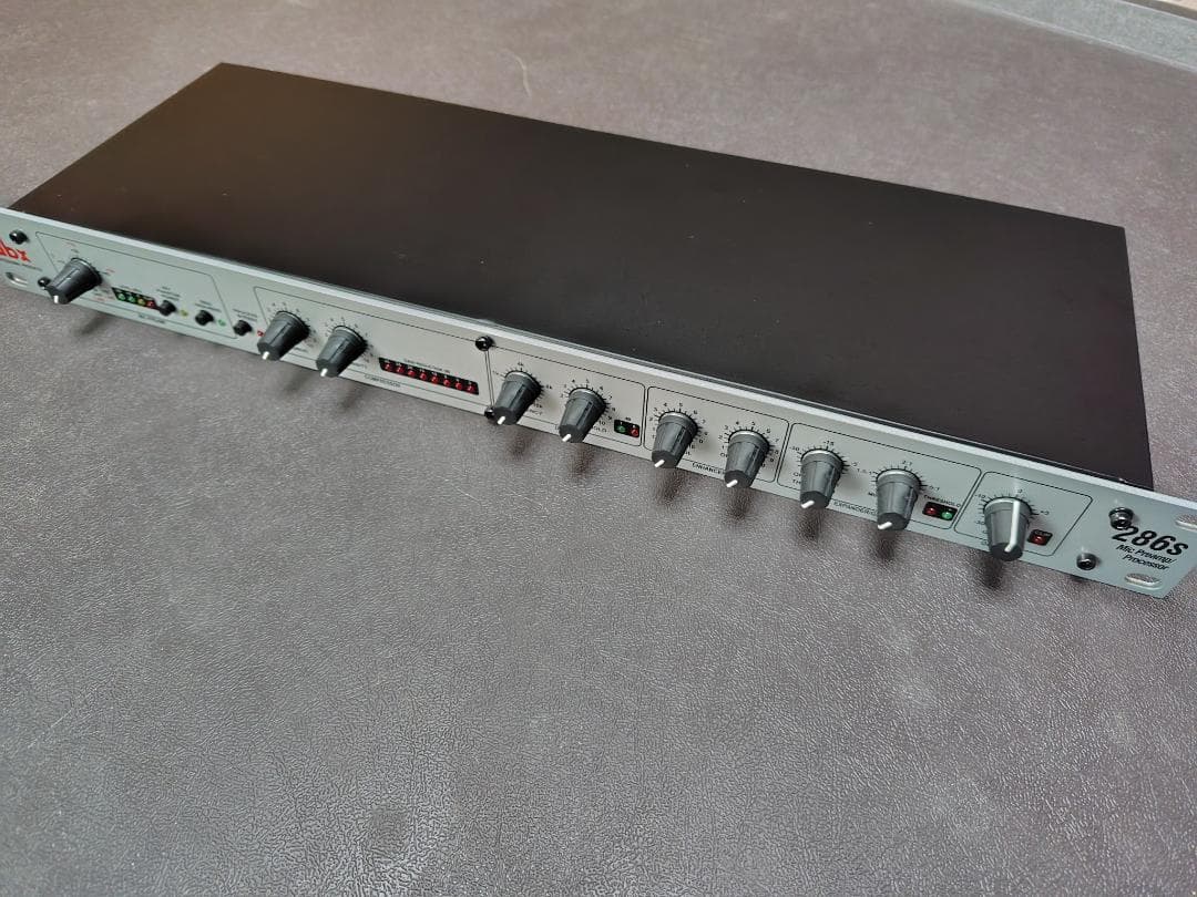 【送料無料】◆ dbx/286s マイクプリアンプ/プロセッサー ◆