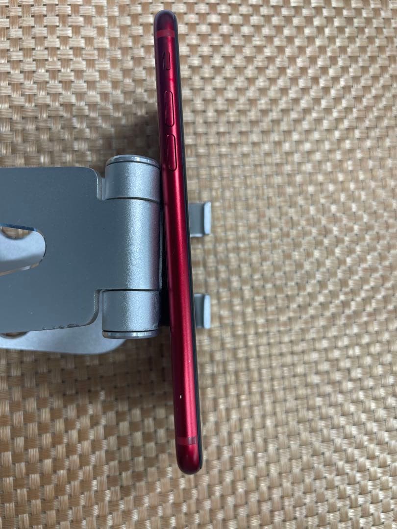 iPhone SE 第3世代 64 GB レッドSIMフリー【2711】