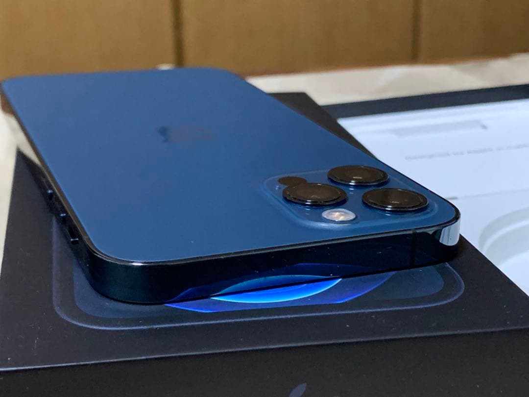 にしやん iPhone12Pro 512GB ブルー