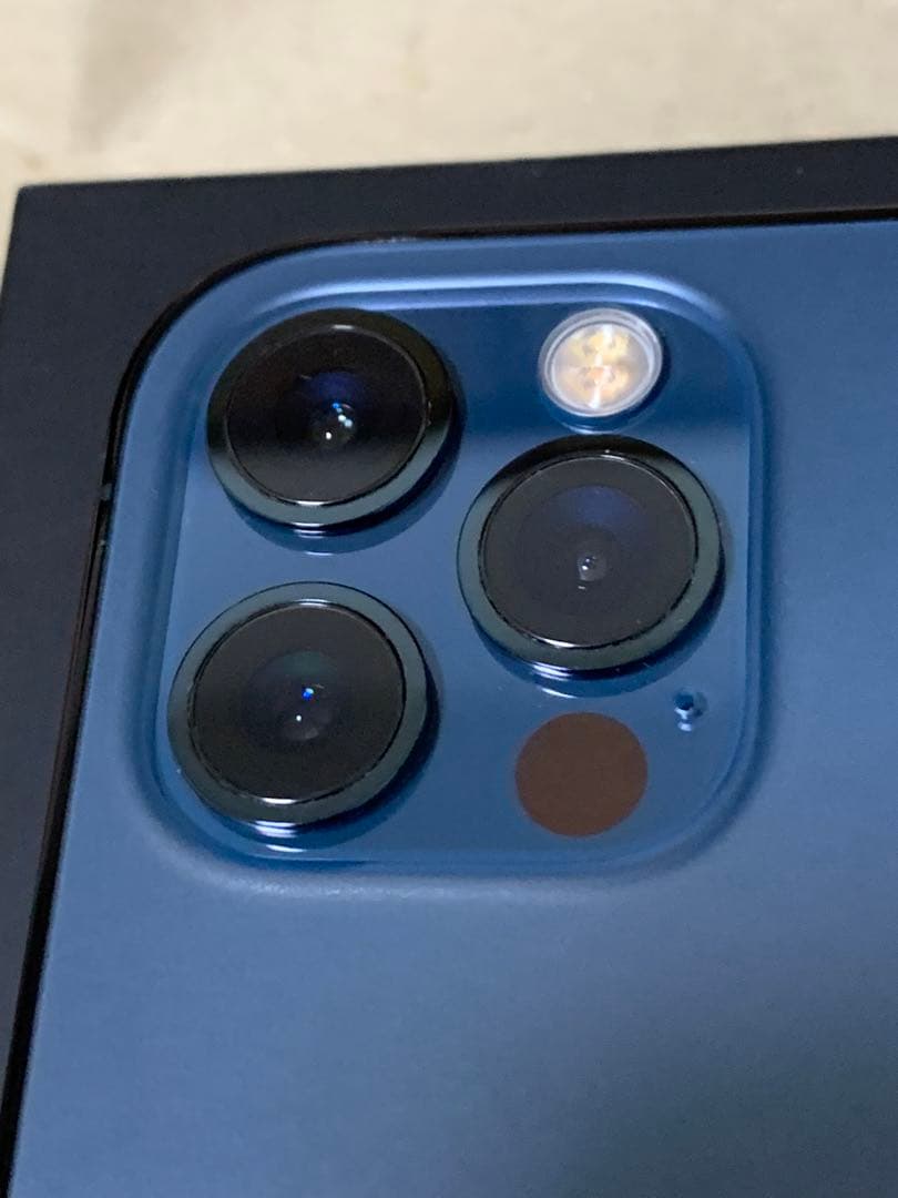 にしやん iPhone12Pro 512GB ブルー