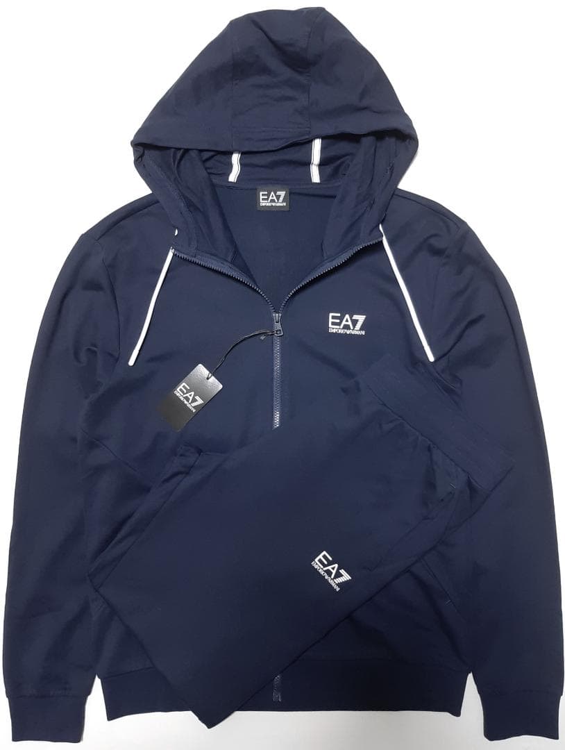 【新品・最終価格】EA7/エンポリオアルマーニ　紺セットアップ　L(50相当)