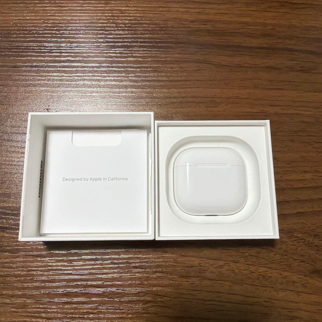 AirPods 4 アクティブノイズキャンセリング ケース付き
