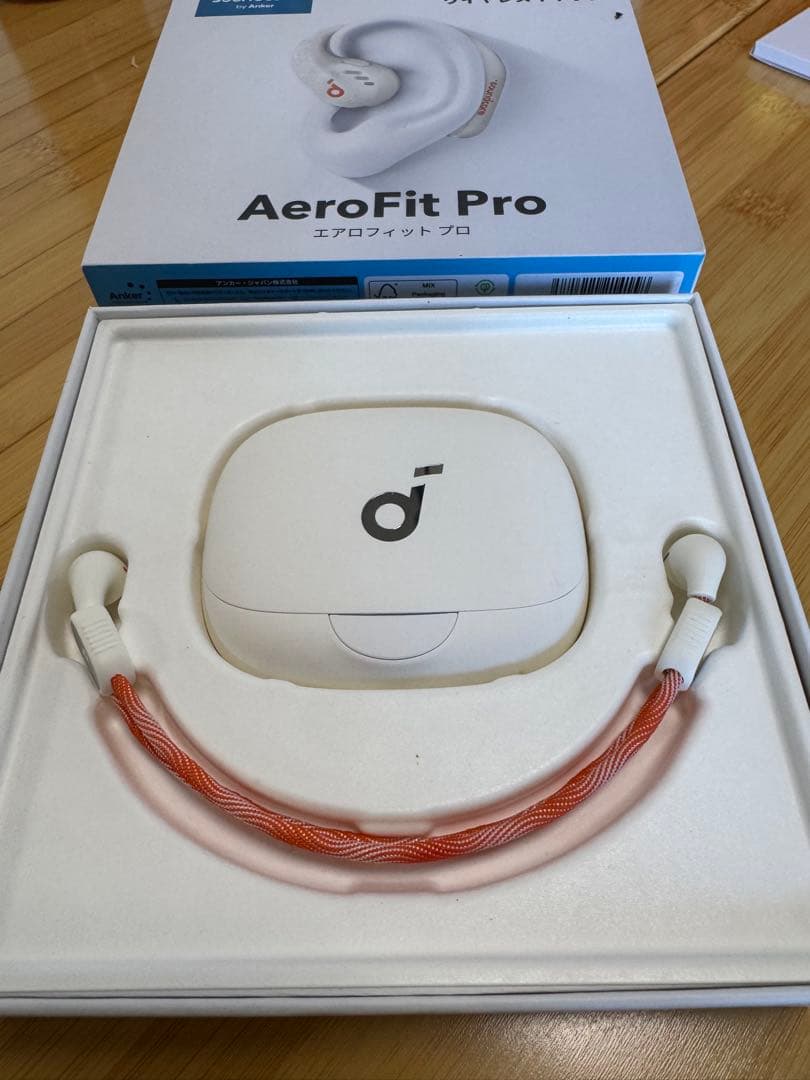 【早い者勝ち】 soundcore AeroFit Pro ワイヤレスイヤホン