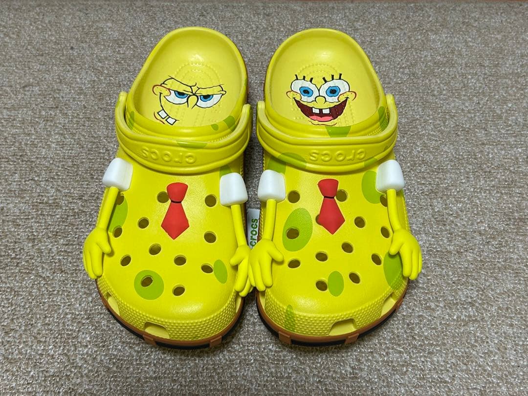 ！再値下げ！【新品未使用】crocs × Sponge Bobスポンジ ボブ