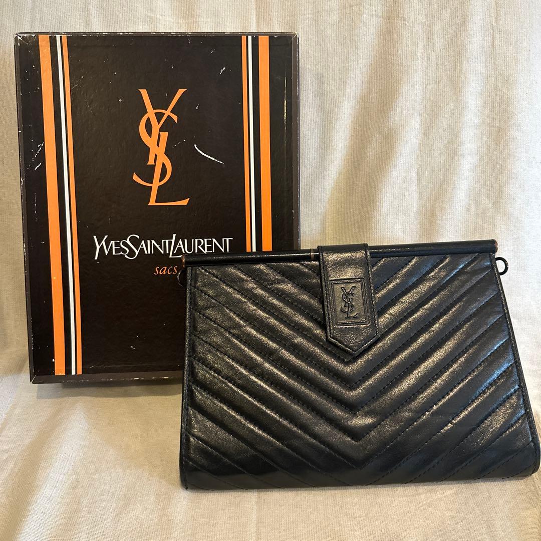 Yves Saint Laurent クラッチバッグ ブラック