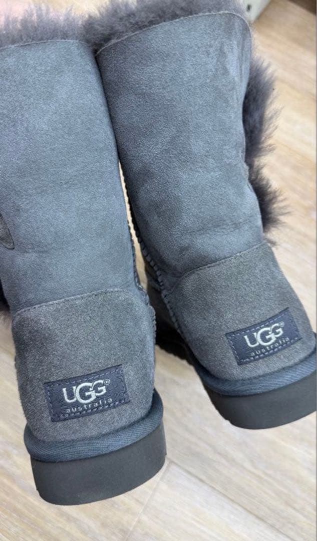 ♥新品未使用♥【UGG】 W BAILEY BUTTON Grey 25cm