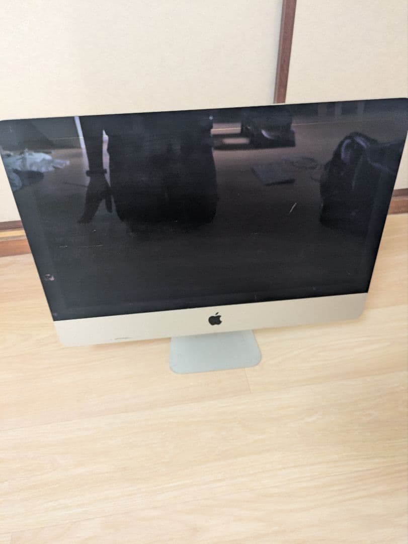 Apple iMac 21.5インチ 1TB HDD　(2016)