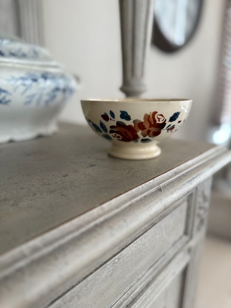 フランスアンティークディゴワン薔薇とリボンのステンシル柄カフェオレボウル