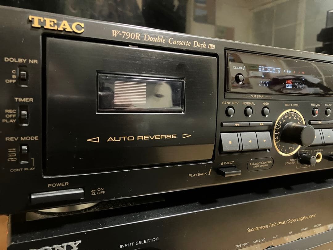 【美品・動作品】TEAC W-790R ダブルカセットデッキ／カセットテープ付き