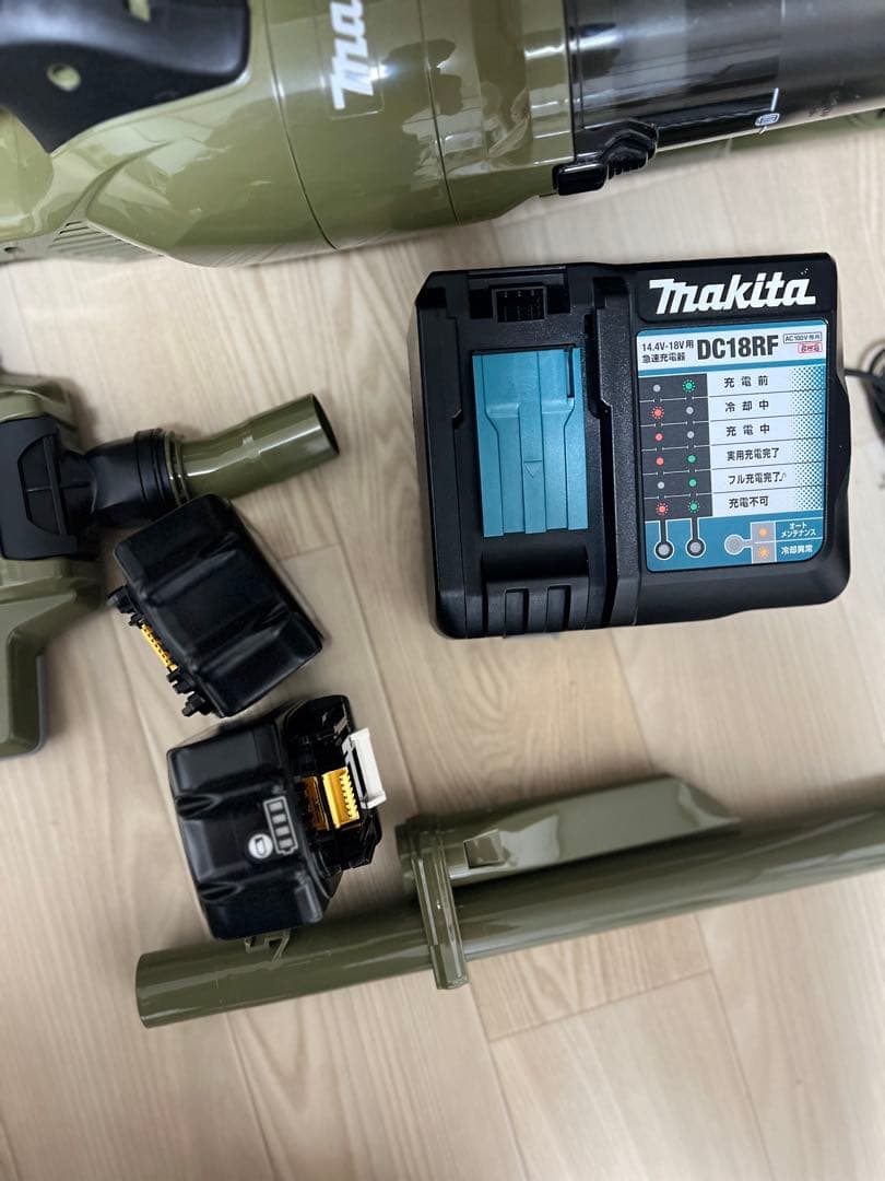 掃除機・クリーナー Makita CL286FDRFO 18v