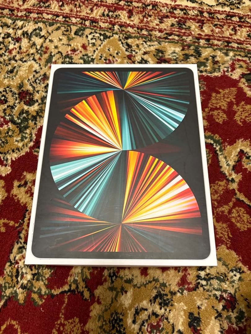 iPad Pro 12.9インチ 第5世代 128GB シルバー