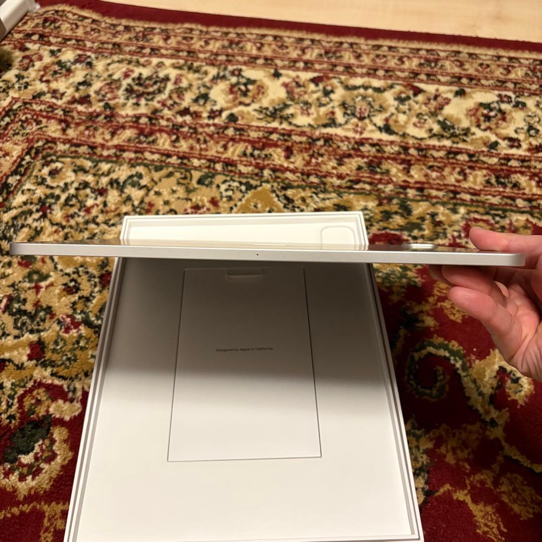 iPad Pro 12.9インチ 第5世代 128GB シルバー