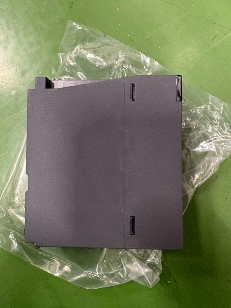 【新品未使用品】三菱電機QY41Pシーケンサ