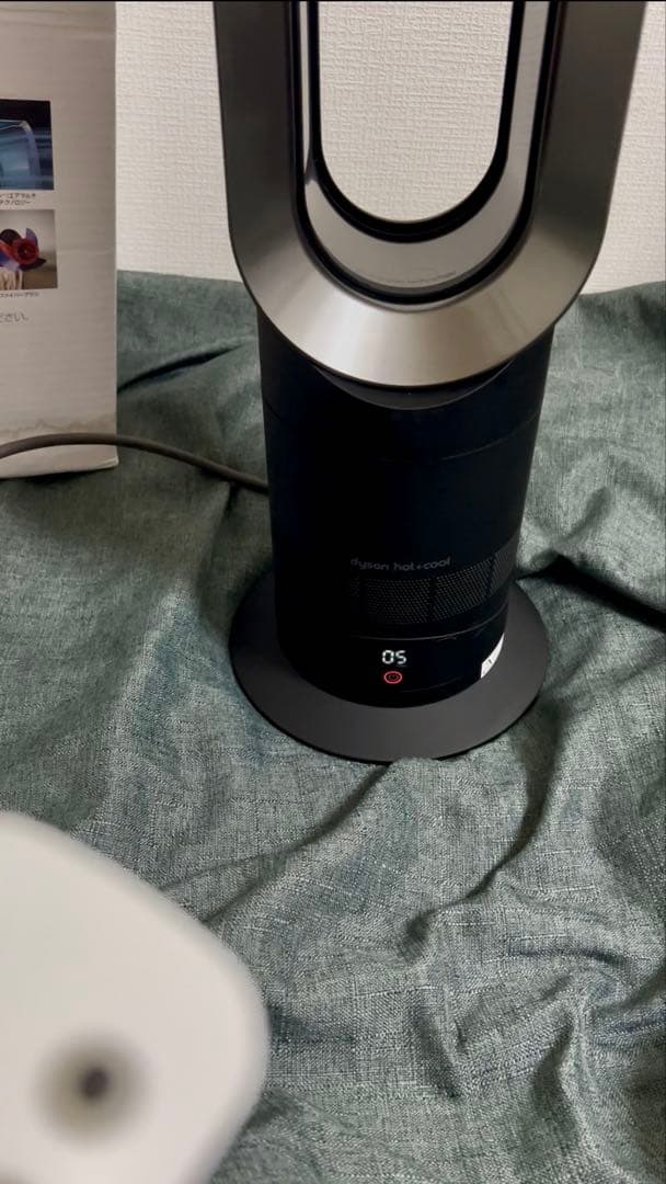ダイソンdyson AM09 セラミックファンヒーター ホット&クール リモコン