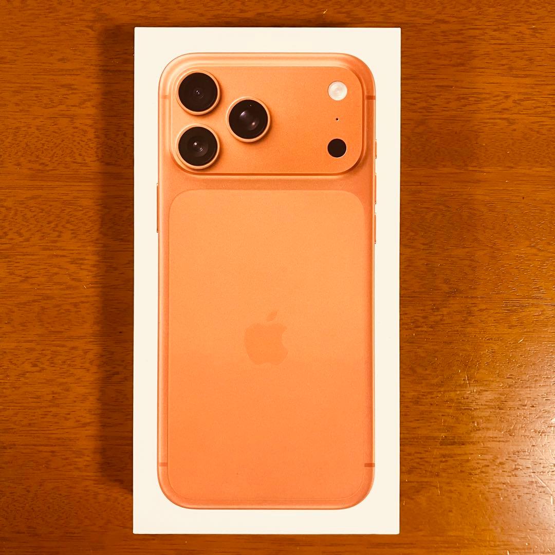 【香港版・新品未開封】iPhone17 Pro Max 256GB オレンジ